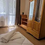 Apartment Dimanov 1 *